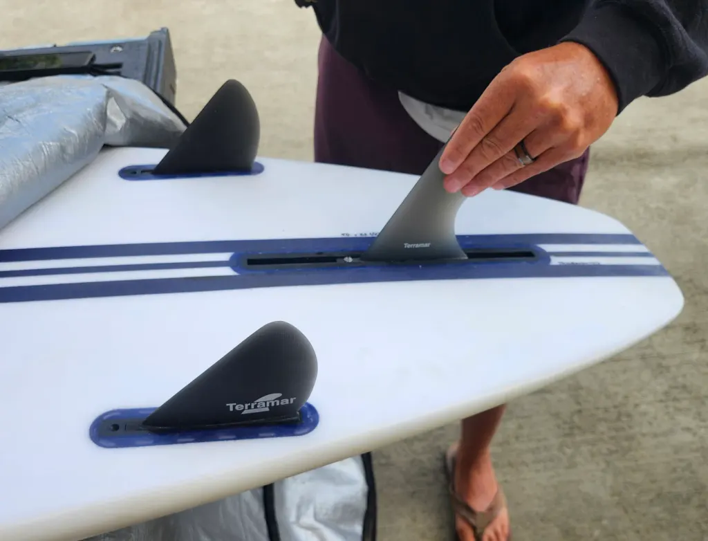 TERRAMAR SURFCO "HALF MOON" 2+1 ALL GLASS SURFBOARD FINS - Image 2