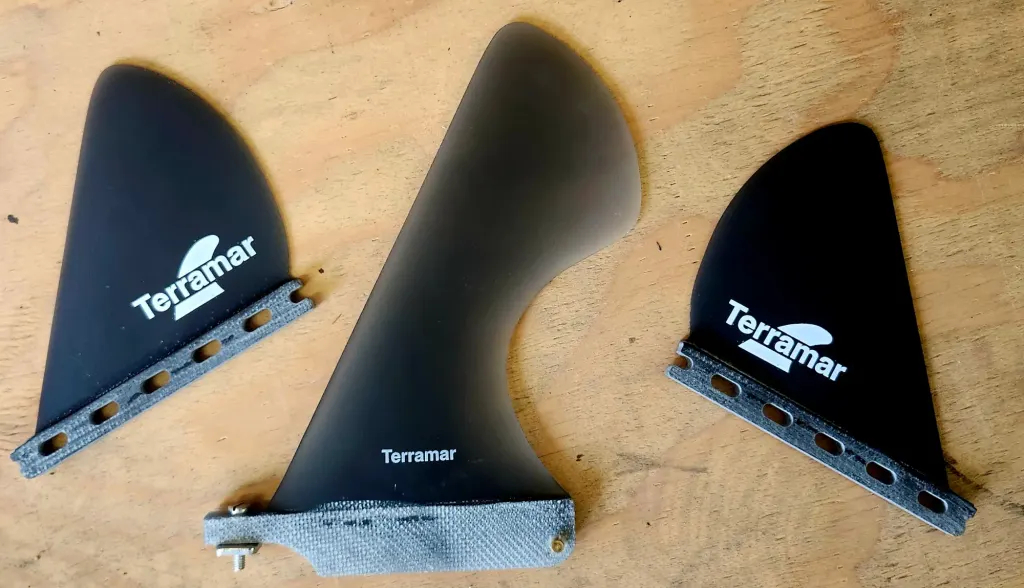 TERRAMAR SURFCO "HALF MOON" 2+1 ALL GLASS SURFBOARD FINS - Image 5