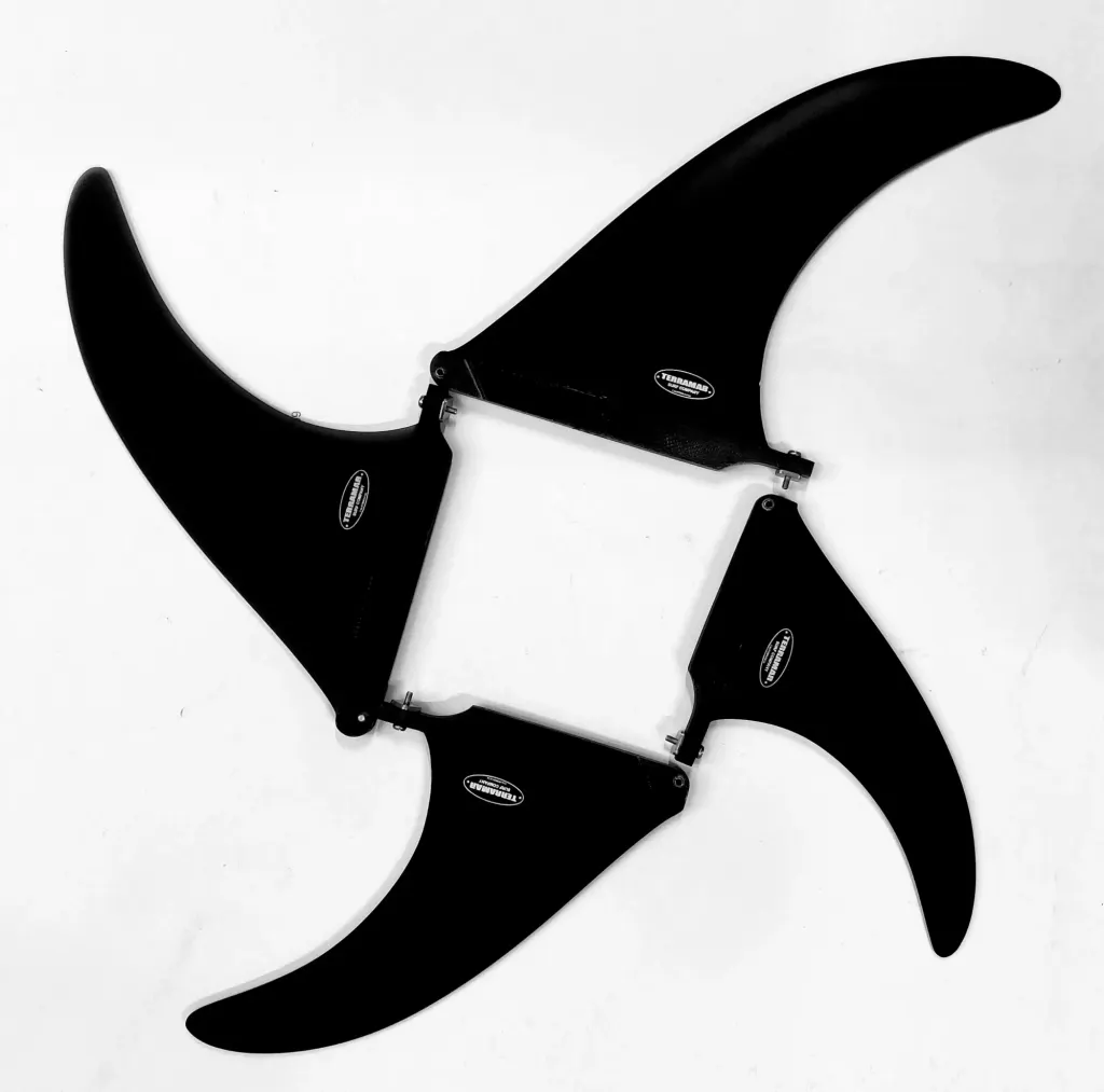TERRAMAR SURFCO GREENOUGH 4A 9" ALL GLASS SURFBOARD FIN - Image 5