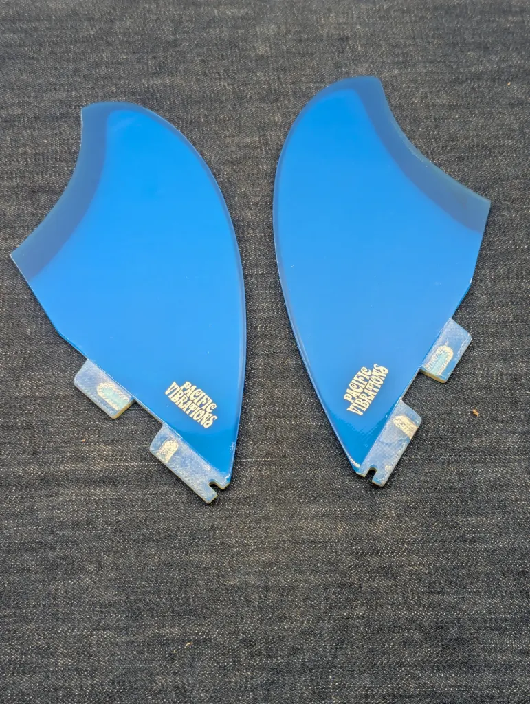 Twin Keel K3 Template 3 Color Fiberglass Fits FCS2 - Image 3