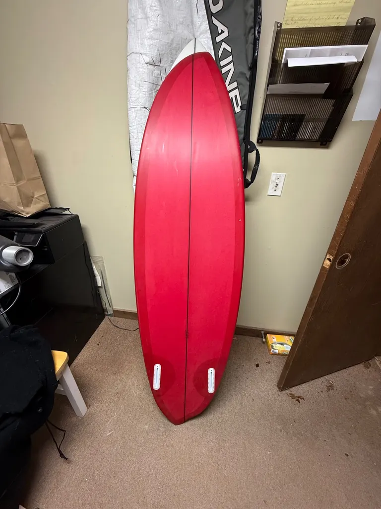 Lovemachine Surfboards Zambal - Image 2