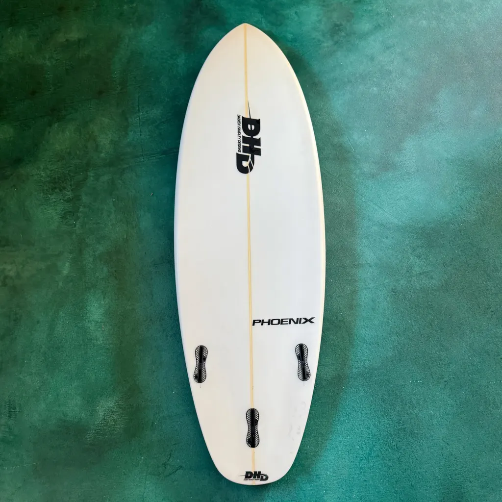 DHD Phoenix 5'2 X 18 3/4" X 2 1/4", FCS II Fins, Modom Pad - Image 2