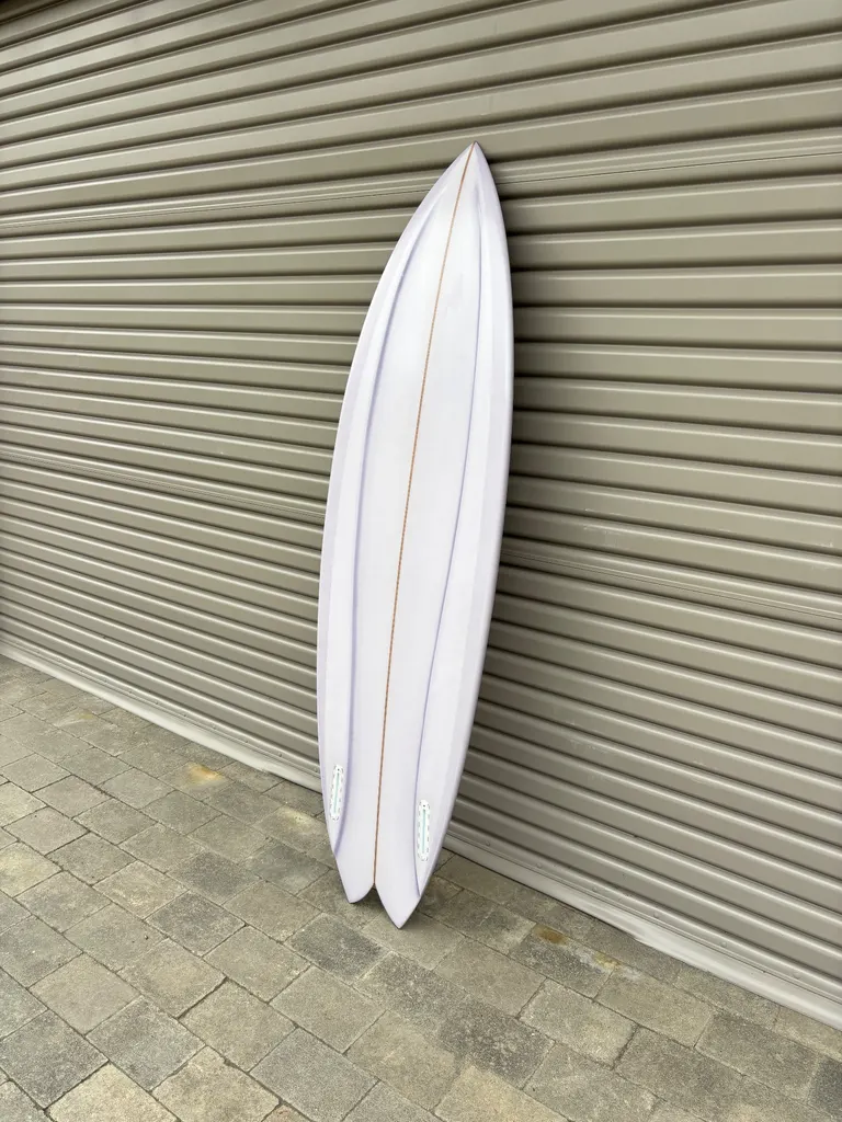 Love Machine 5’10 Custom - Image 2