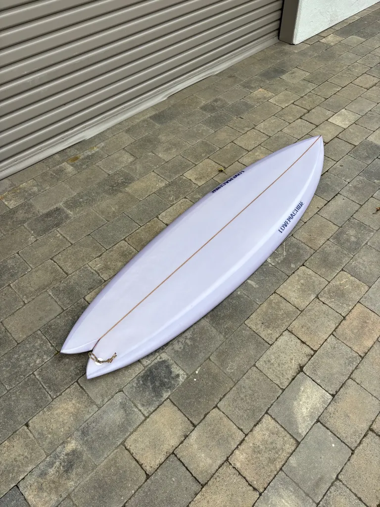 Love Machine 5’10 Custom - Image 5