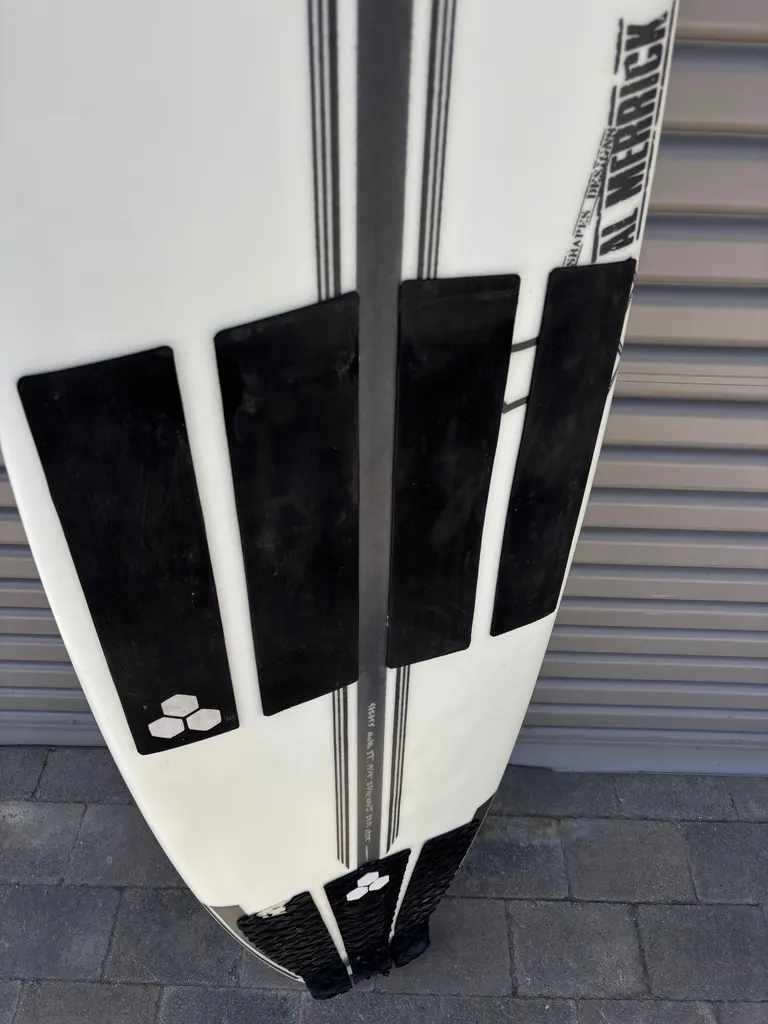 MWJ Channel Islands 5’9 Spinetech - Image 6