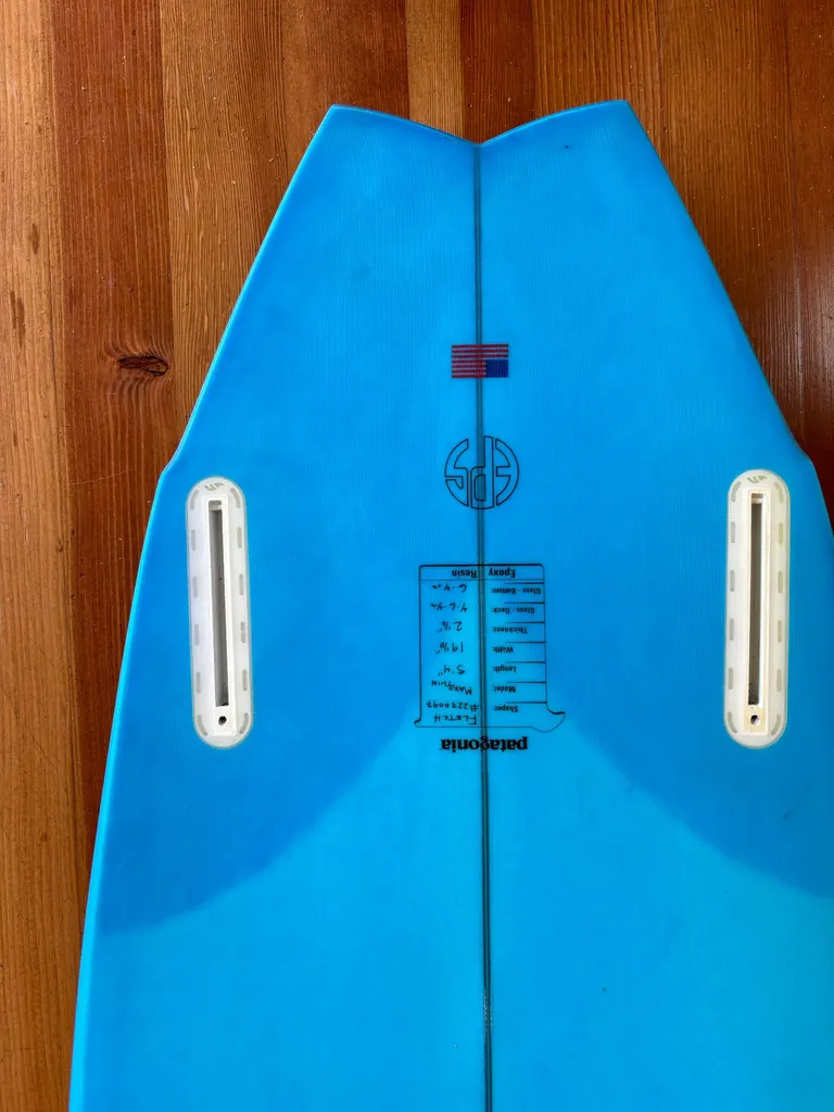 Mako Twin Fletcher Designs FCD Surfboard - Image 4