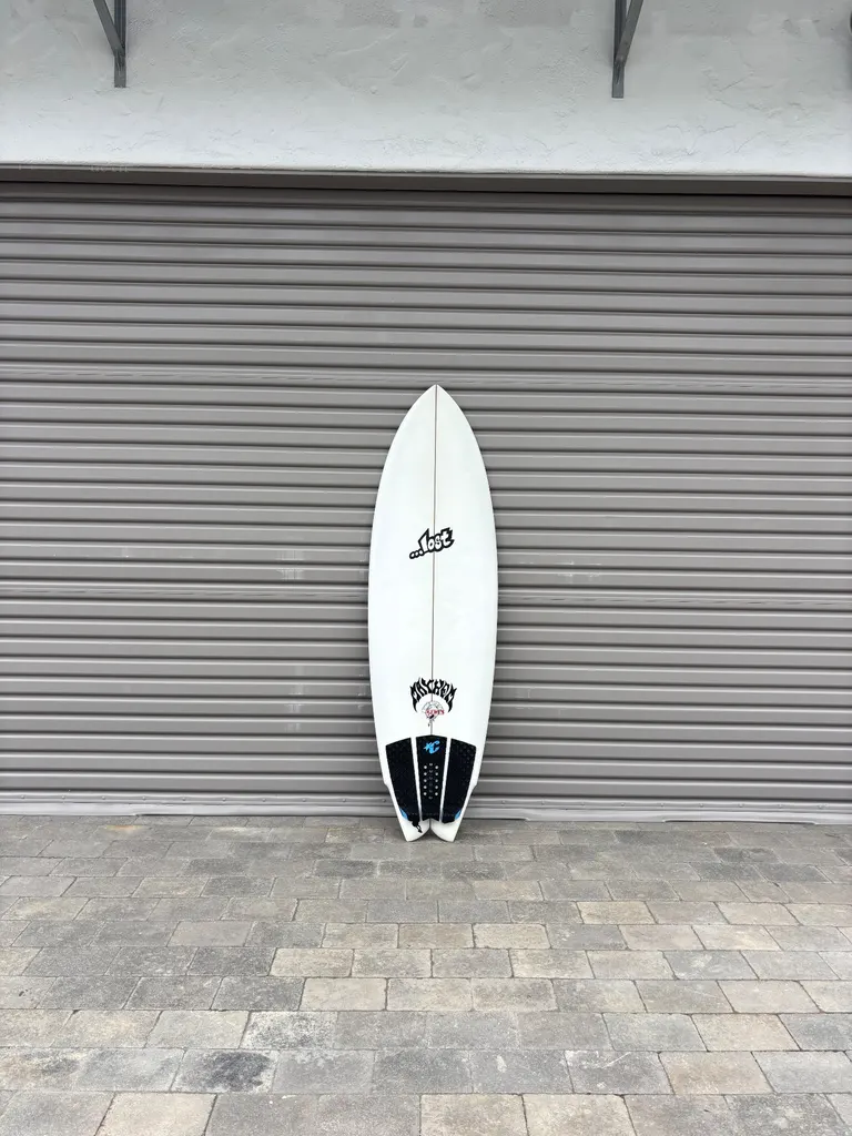 5’5 Round Nose Fish Redux Lost Surfboards - Image 3