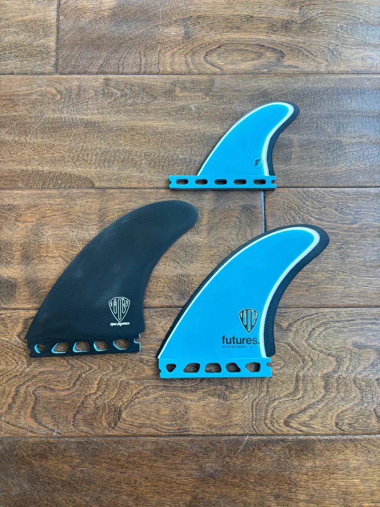 Futures Fins Mark Richards Twin+1 - Image 3