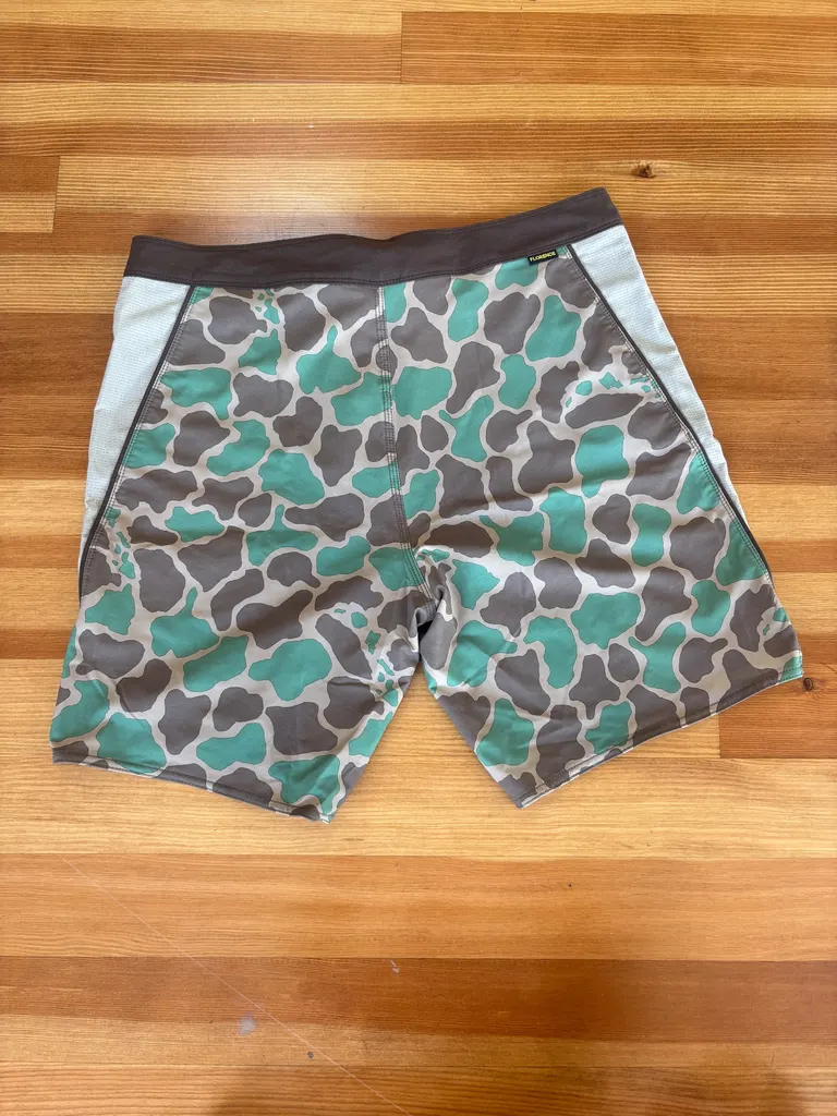 Florence Marine X F1 Airtex Gamma Boardshorts Green Camo 34 - Image 2