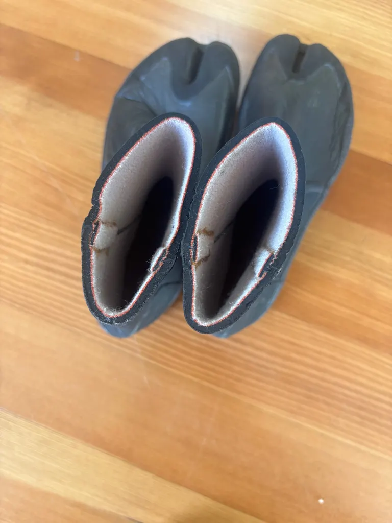 Ripcurl Booties Size 10 - Image 2