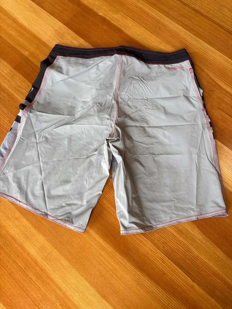 Rivvia Projects Boardshorts Size 30 - Image 2