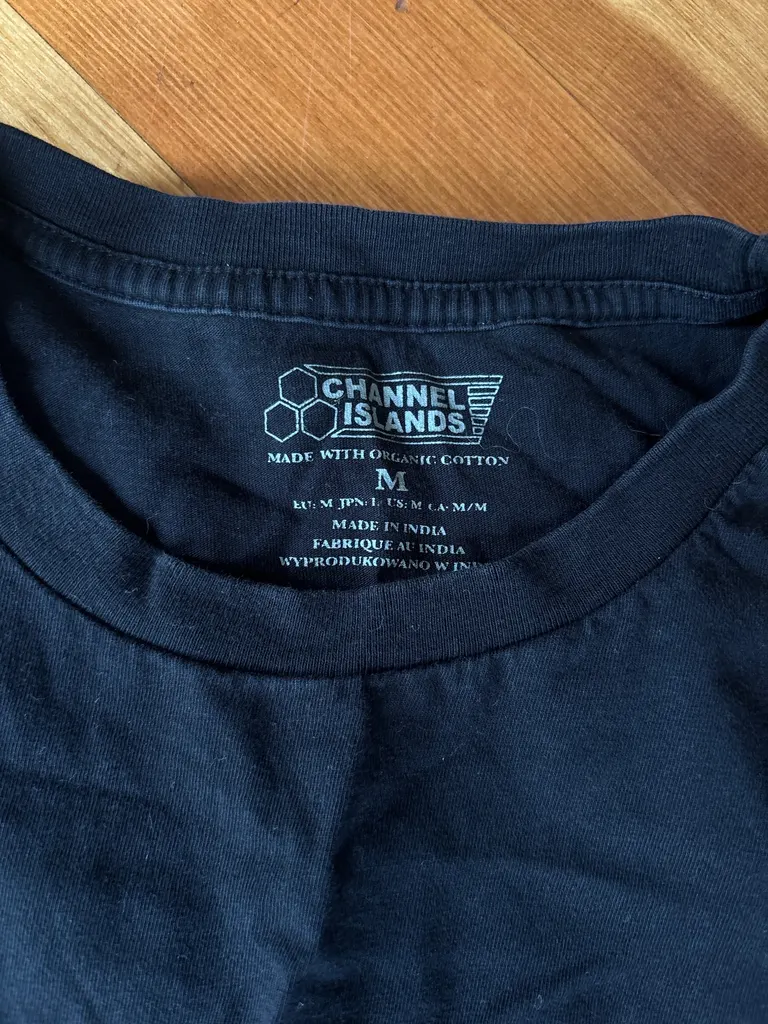 Channel Islands T Shirt (M) - Image 2