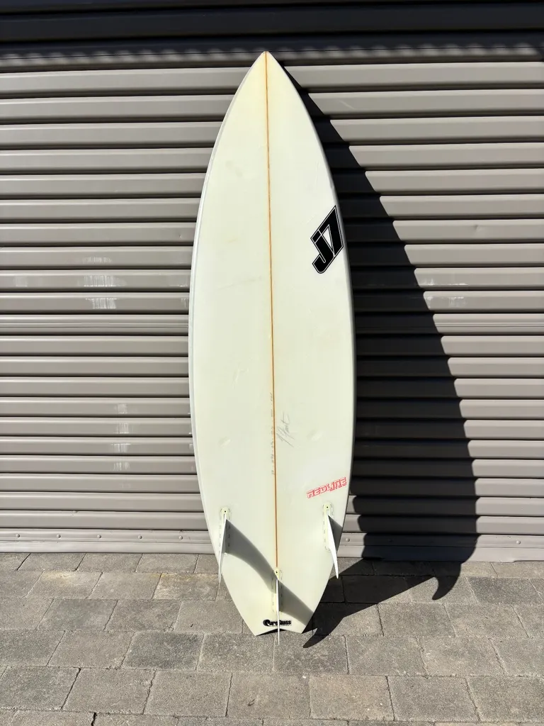 5’8 J7 Red Line With Fins - Image 2