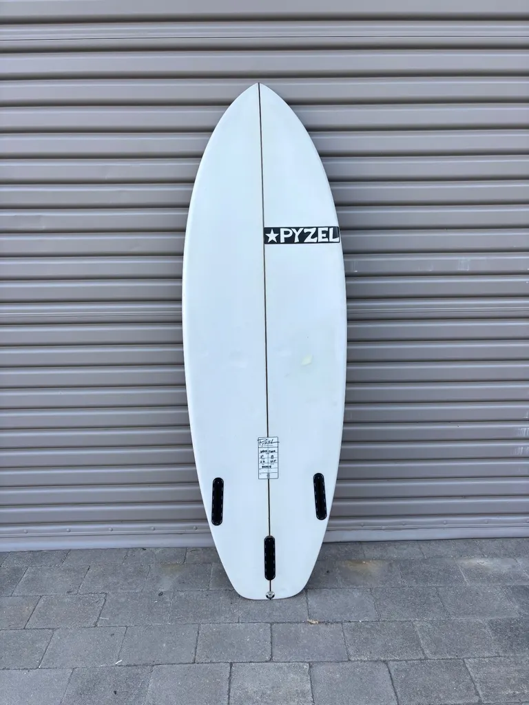 5’2 Pyzel Surfboards White Tiger - Image 3