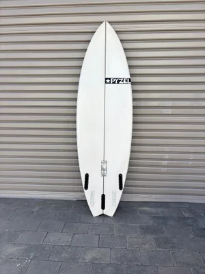 5’9 Pyzel Surfboards Pyzalien 2 XL - Thumbnail 5