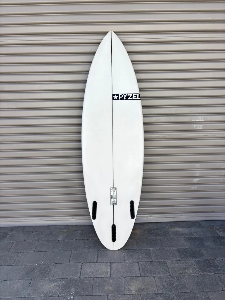 5’10 Pyzel Surfboards Shadow - Image 2
