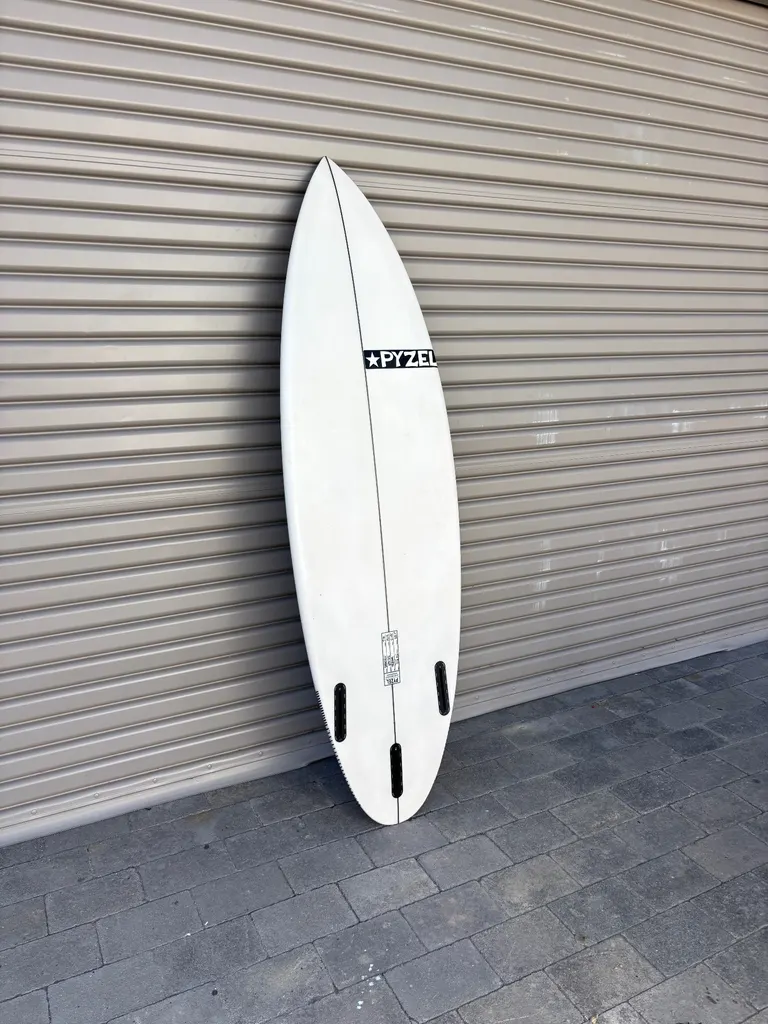 5’10 Pyzel Surfboards Shadow - Image 5
