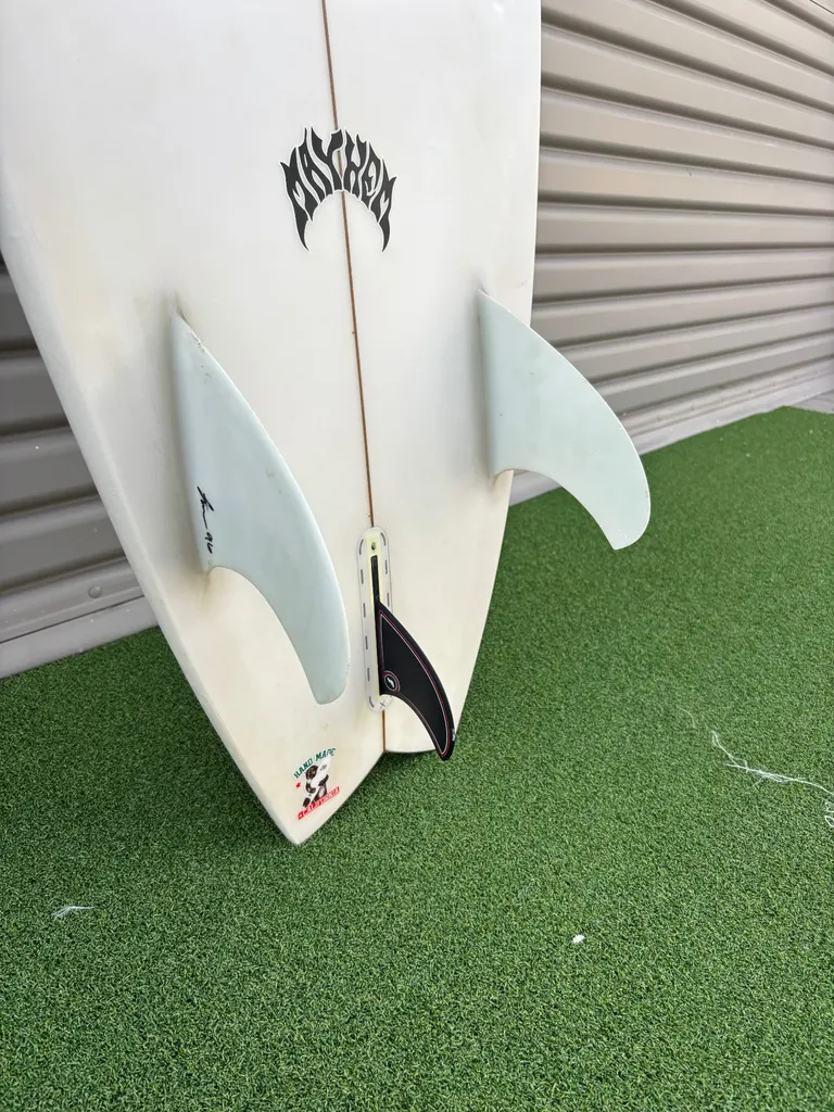 5’6 Lost Surfboards RNF 96 - Image 9