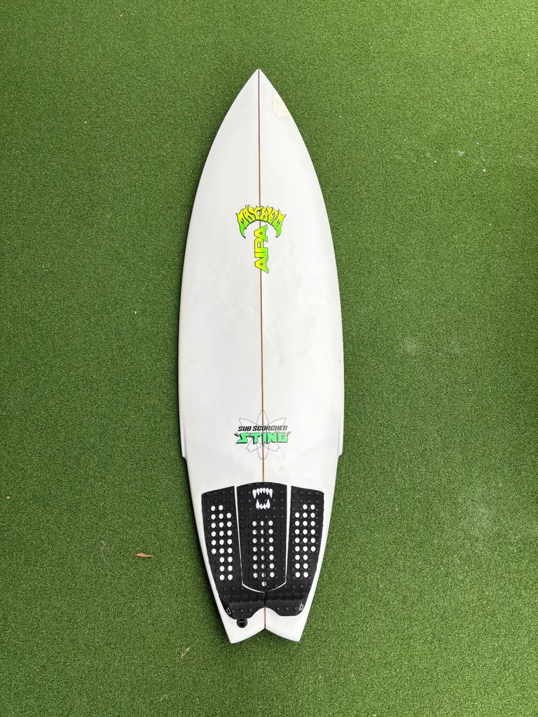 5’5 Lost Surfboards Sub Scorcher Aipa Sting - Image 12