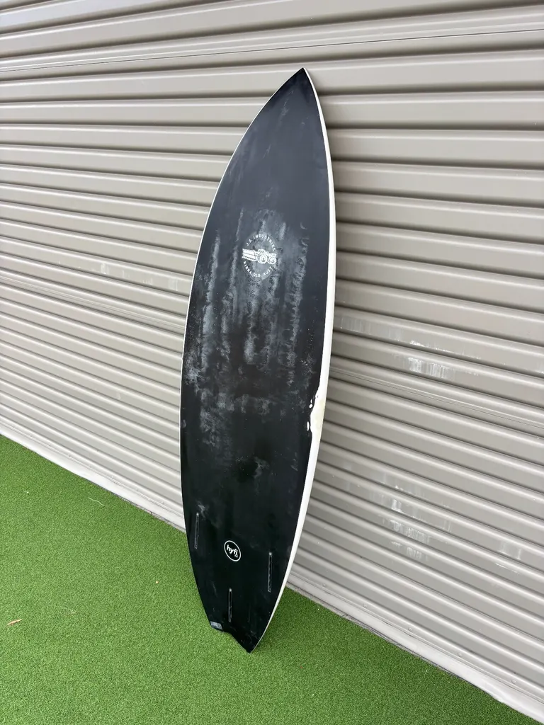 JS Surfboards Black Baron 2.1 HYFI 2.0 - Image 7