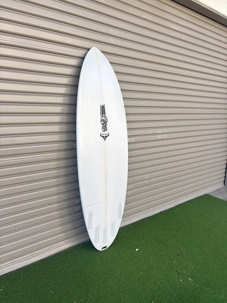 5’9 JS Surfboards Bull Run - Image 5