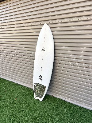 5’6 Lost Surfboards RNF 96 - Thumbnail 3