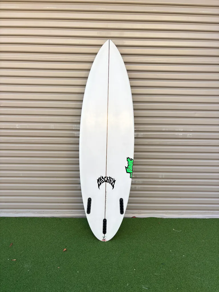 Step Driver Lost Surfboard Shortboard 6’2 - Image 2