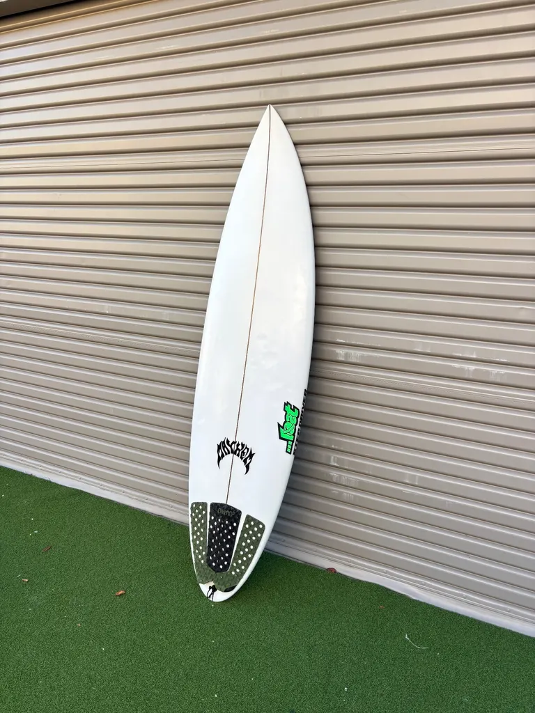 Step Driver Lost Surfboard Shortboard 6’2 - Image 3