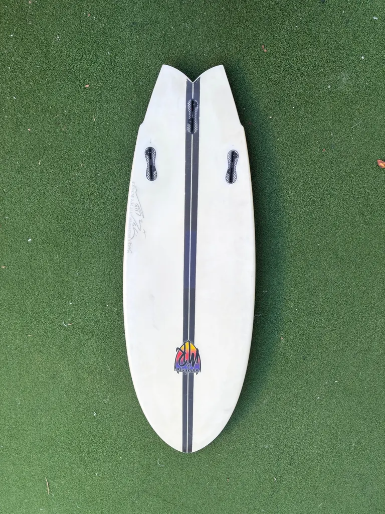 MR California Twin Lost Mayhem Surfboard Shortboard 5’5 - Image 10