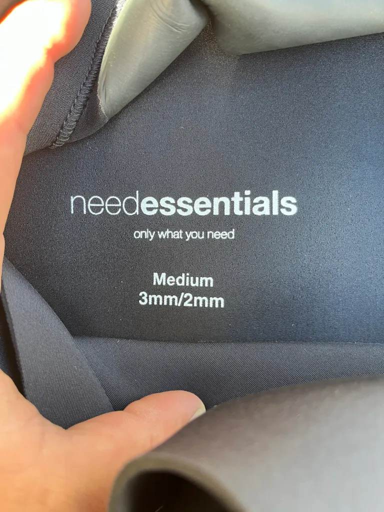 Need Essentials Brand New Medium 3/2 - Image 5