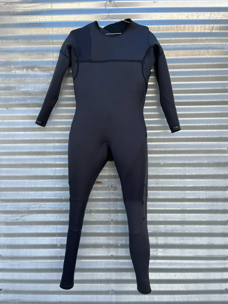 Unnamed Wetsuit 4/3 - XLS - Image 3