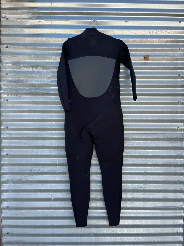 ColbyPlus Wetsuit 4/3 Chest Zip -16S - Image 2