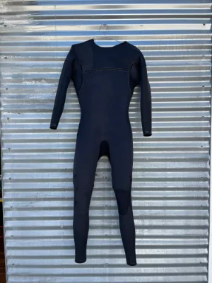 ColbyPlus Liquid Sealed Hooded 4/3 Chest Zip -M - Thumbnail 4