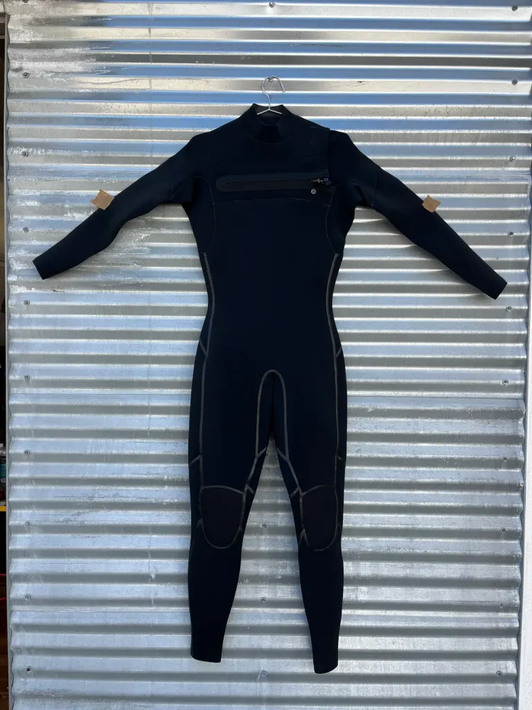 Unnamed Wetsuit 4/3 Chest Zip -MT - Image 1