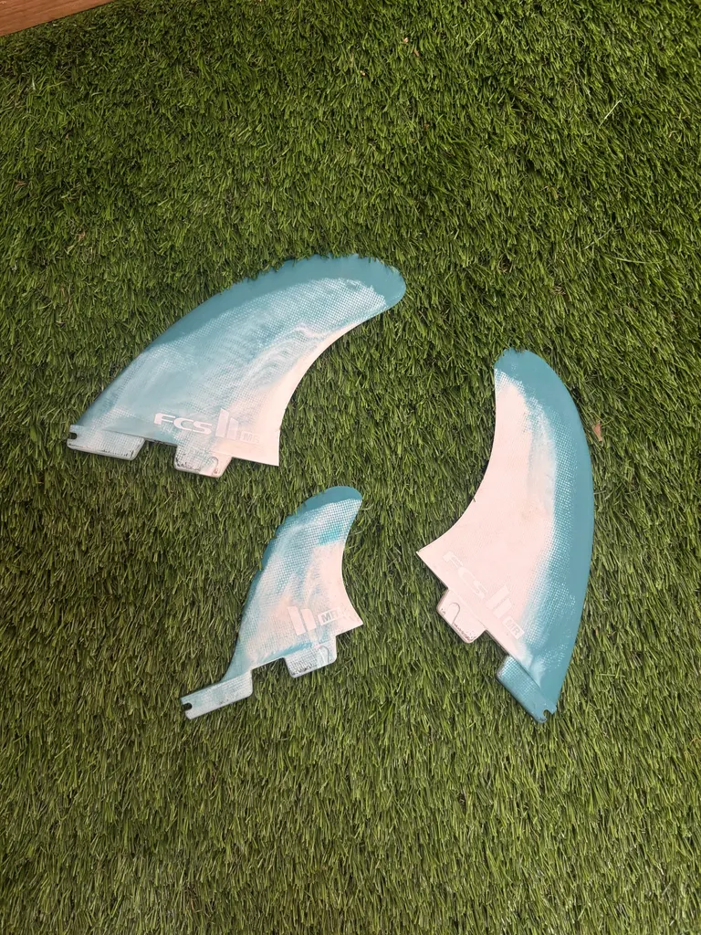 MR 2+1 Fins In Good Condition - Image 2