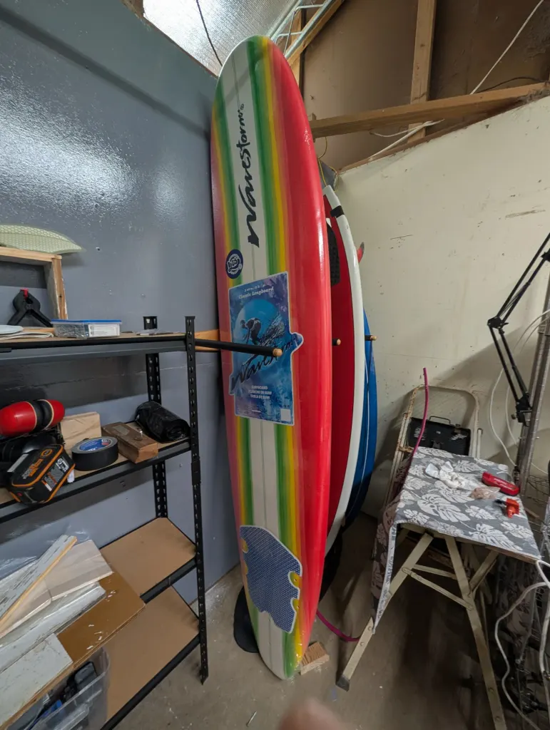 Wavestorm 8’ And Travel Bag - Image 1