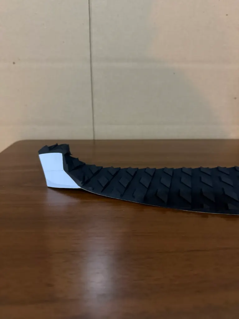 ELUDE Flat Traction Pad 3M Adhesive - Black - Image 4