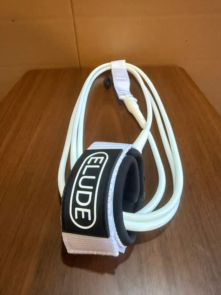 ELUDE 9ft Ankle Leash 7mm - White - Image 4