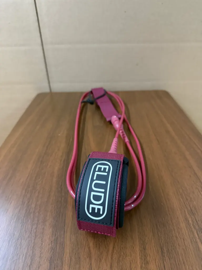 ELUDE 6ft Comp Leash 5mm - Red - Image 4