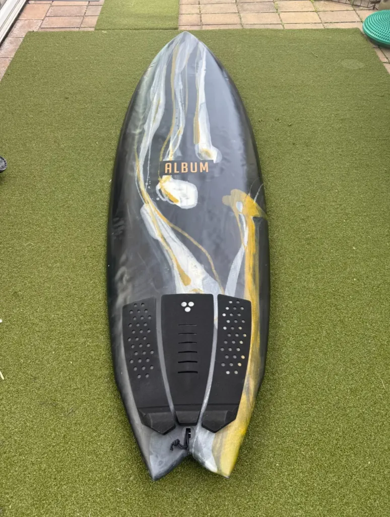 Album Twinsman 5'8" Surfboard — 32L, Like New - Image 1